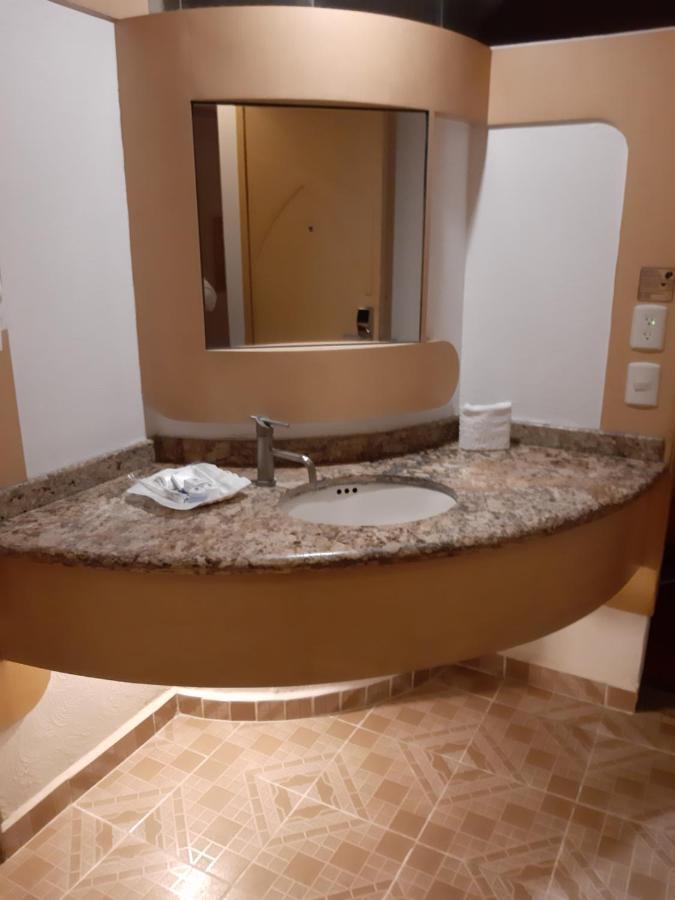 Auto Hotel Legaria Мехико Экстерьер фото