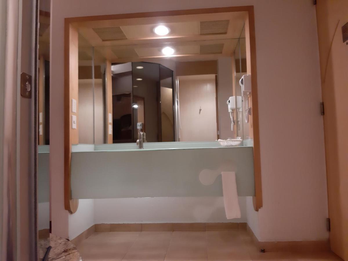 Auto Hotel Legaria Мехико Экстерьер фото