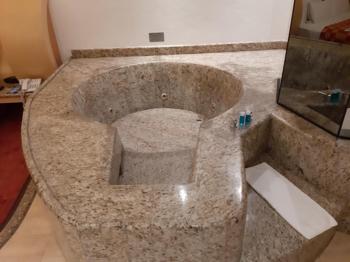Auto Hotel Legaria Мехико Экстерьер фото